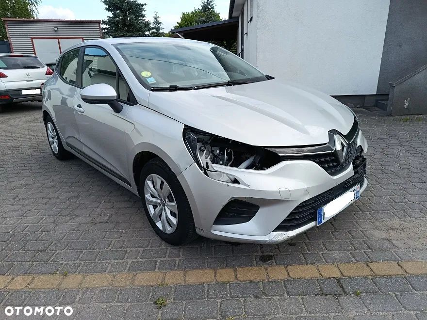 Renault Clio - 1