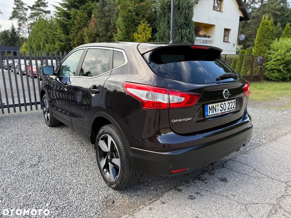 Nissan Qashqai 1.6 DIG-T N-Connecta - 8