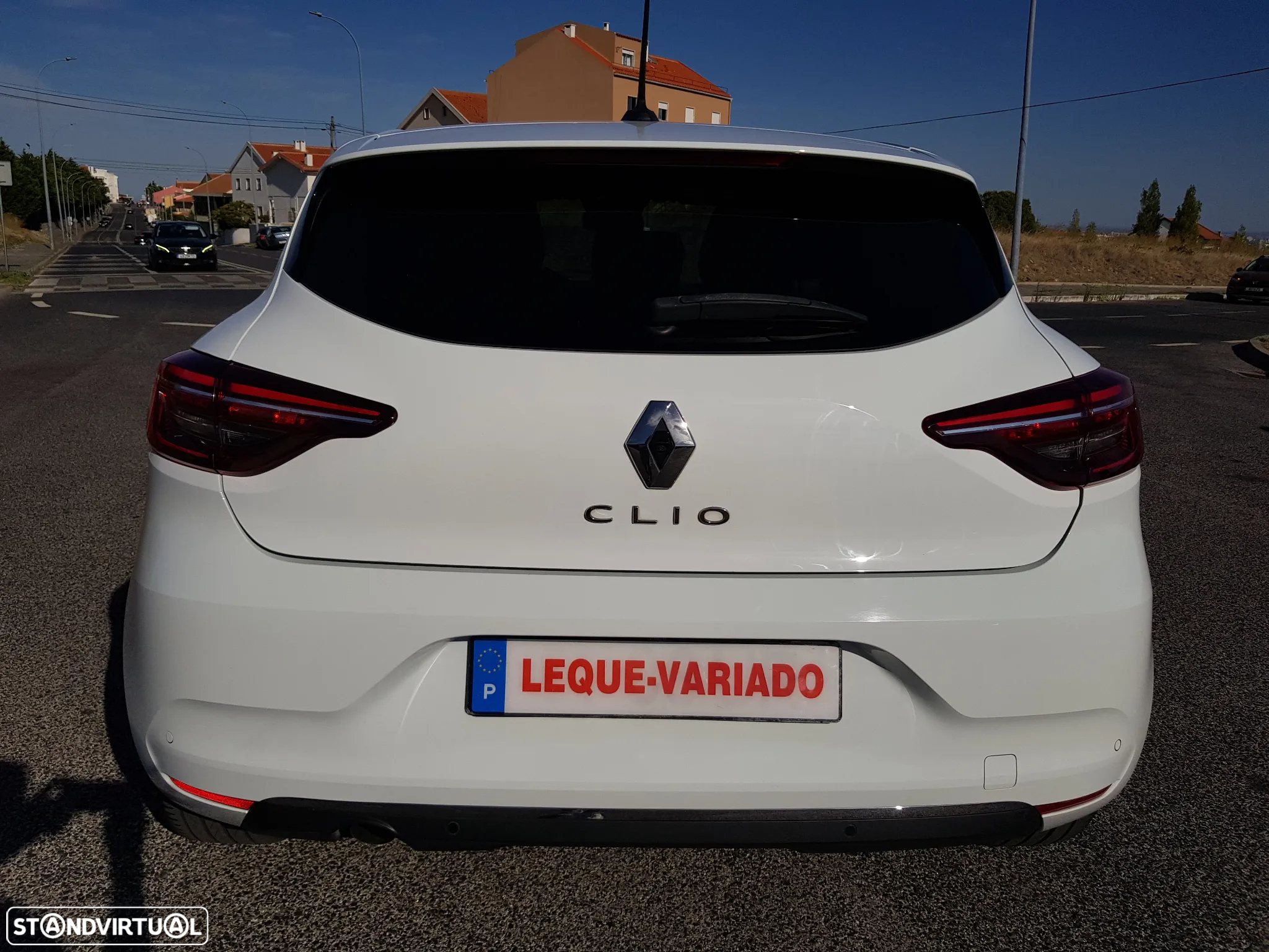 Renault Clio 1.5 Blue dCi Exclusive - 9