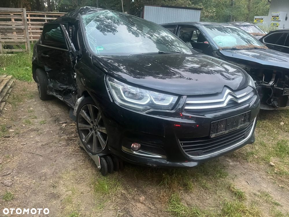 Citroen C4 2016 photo 3