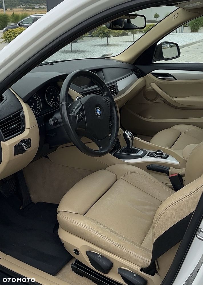 BMW X1 - 16