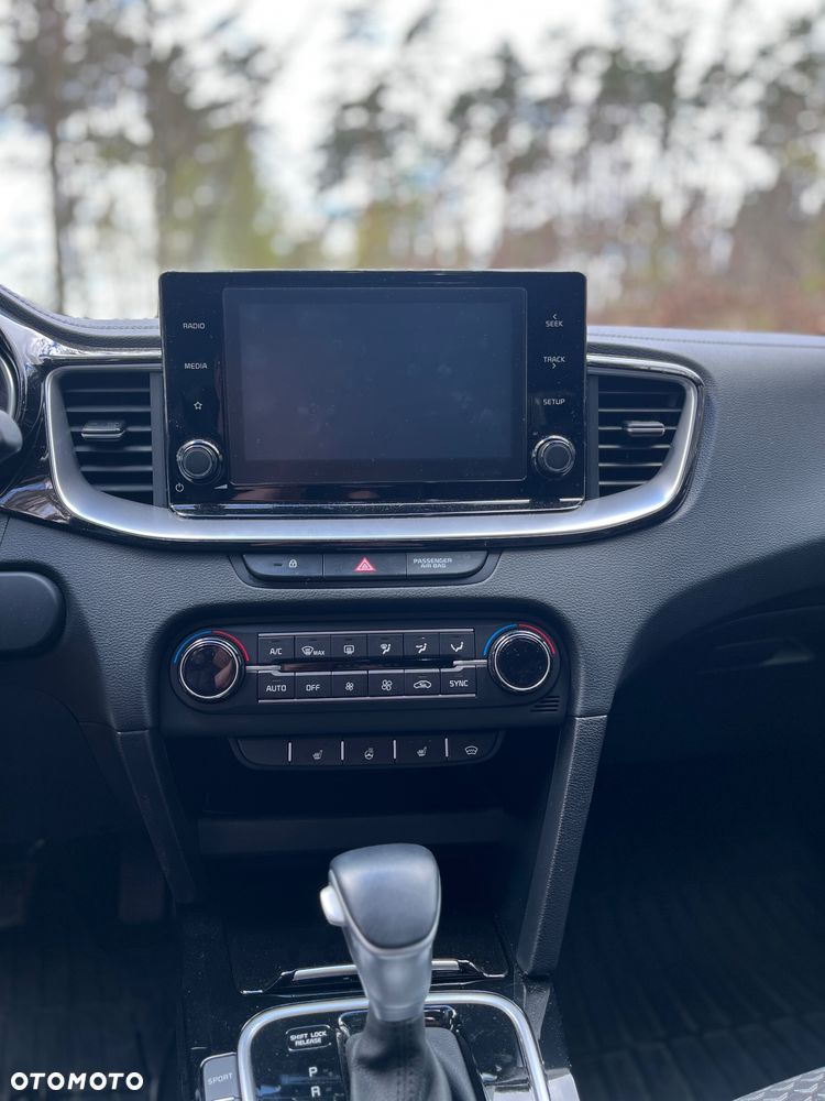 Kia Ceed 1.5 T-GDI L DCT - 13