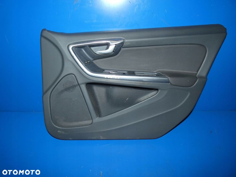 VOLVO V60 S60 II BOCZEK DRZWI PRAWY PRZÓD PRZEDNI - 1