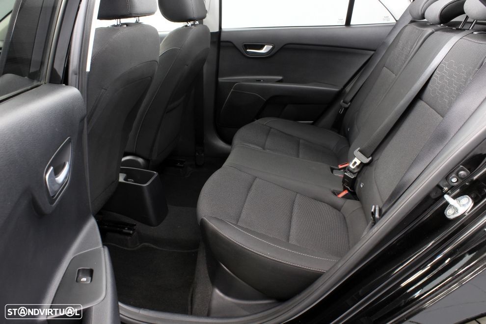 Kia Rio 1.0 T-GDi Drive - 25