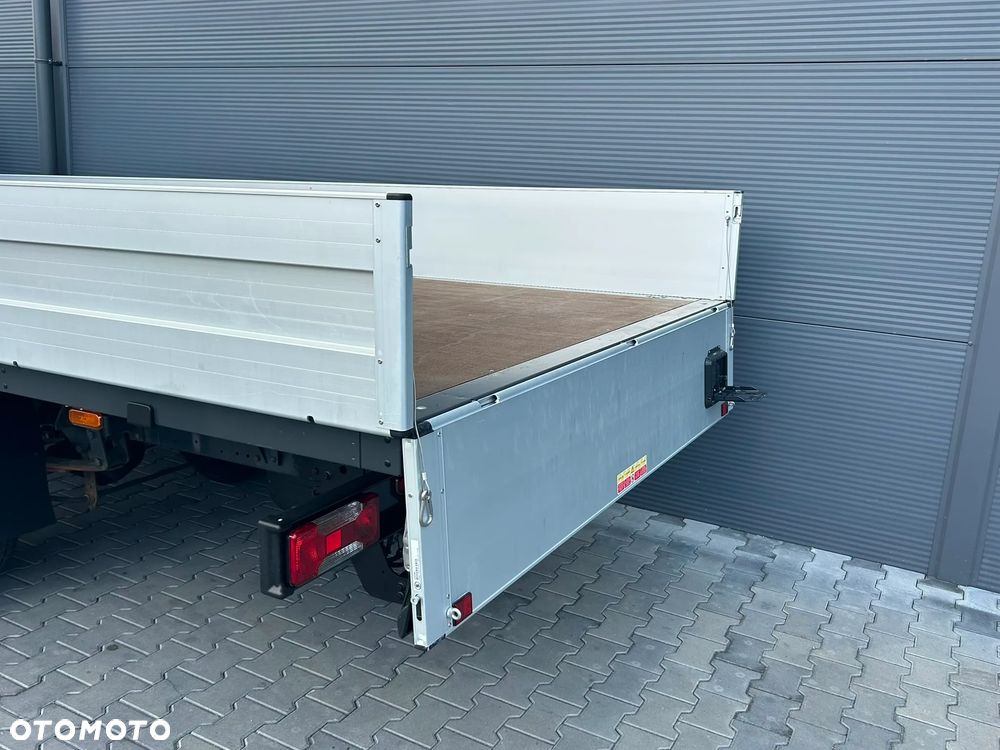 Iveco Daily 40C18 35C18 Hi-Matic 3.0 HPI Skrzynia 4,9m **KLIMA**NA BLIŹNIAKACH**Sprowadzony**2019R** - 8