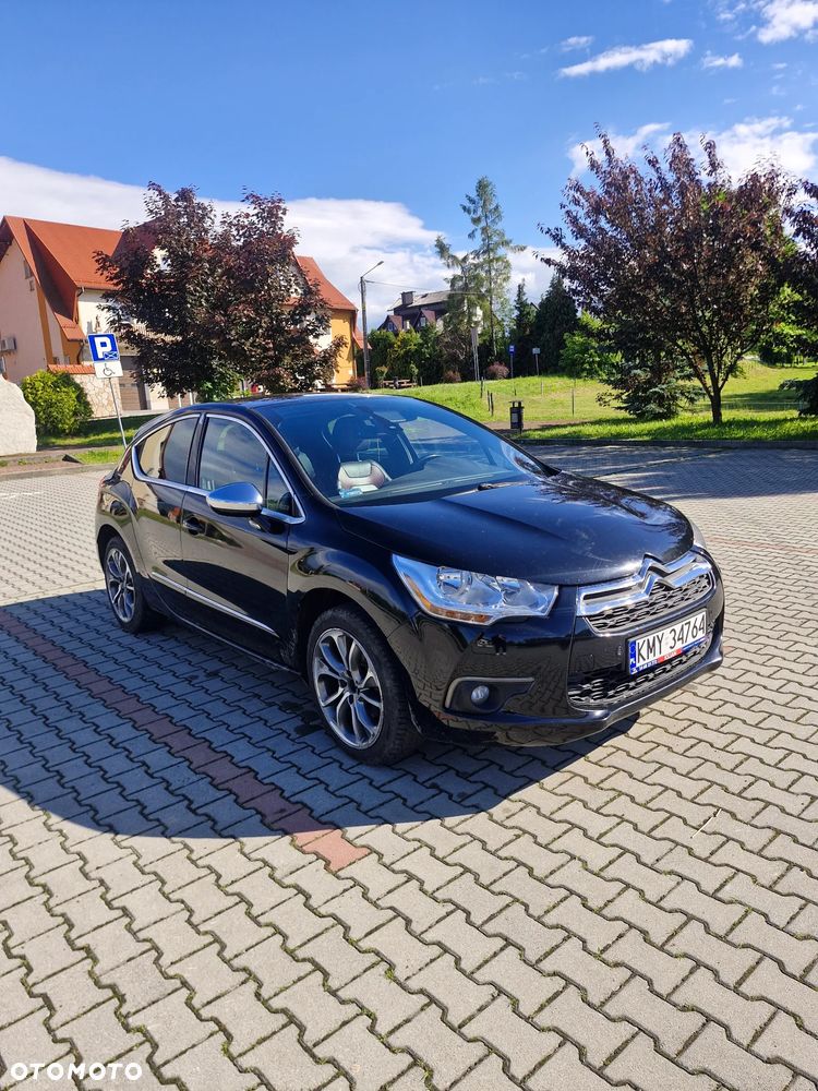 Citroën DS4 HDi 165 SportChic - 1