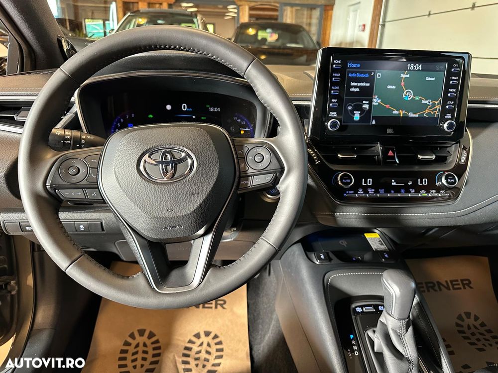 Toyota Corolla - 8