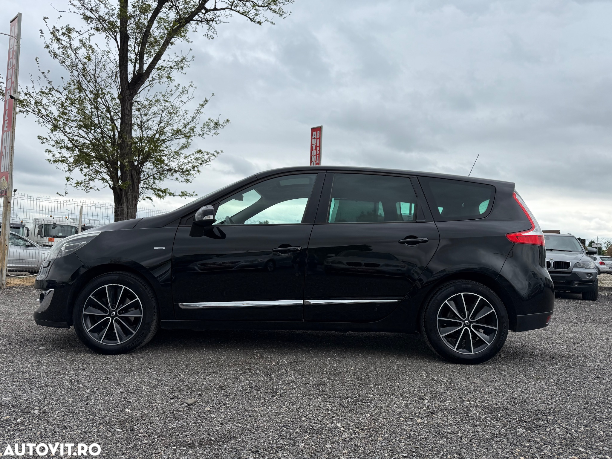 Renault Grand Scenic ENERGY dCi 130 BOSE EDITION - 5