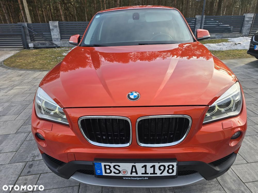 BMW X1 xDrive18d xLine - 12