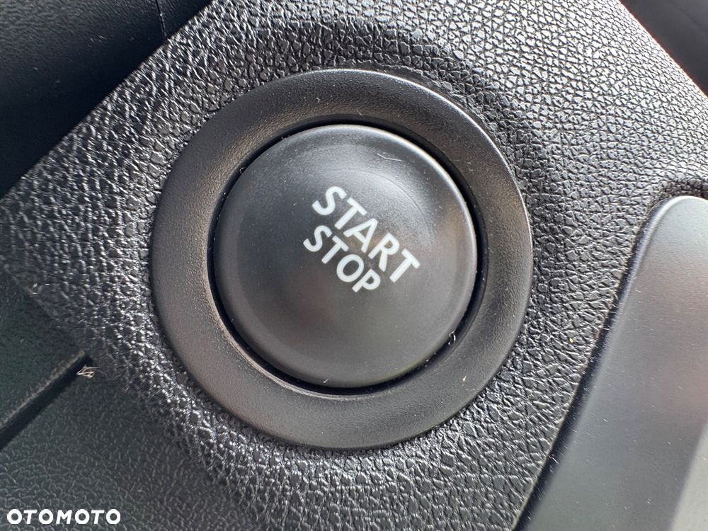 Renault Grand Scenic - 16