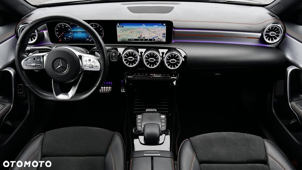 Mercedes-Benz CLA 220 4-Matic Edition 1 7G-DCT - 21