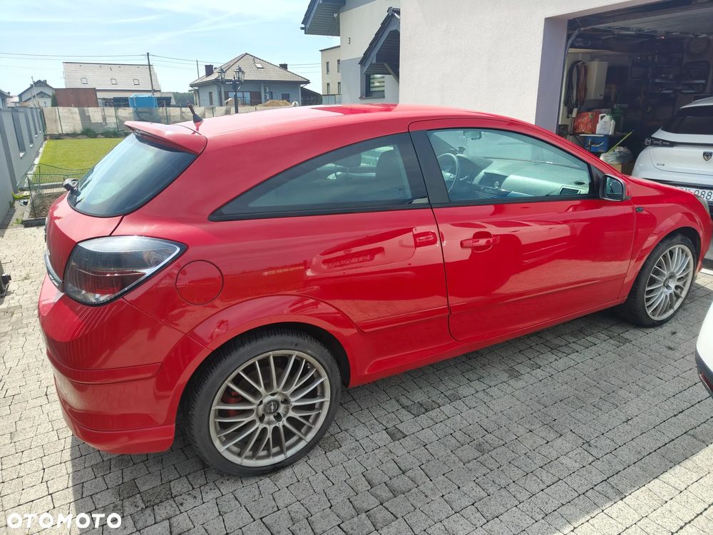 Opel Astra 1.6 Turbo Cosmo - 8