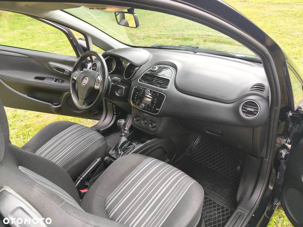 Fiat Punto 1.4 Easy S&S - 9
