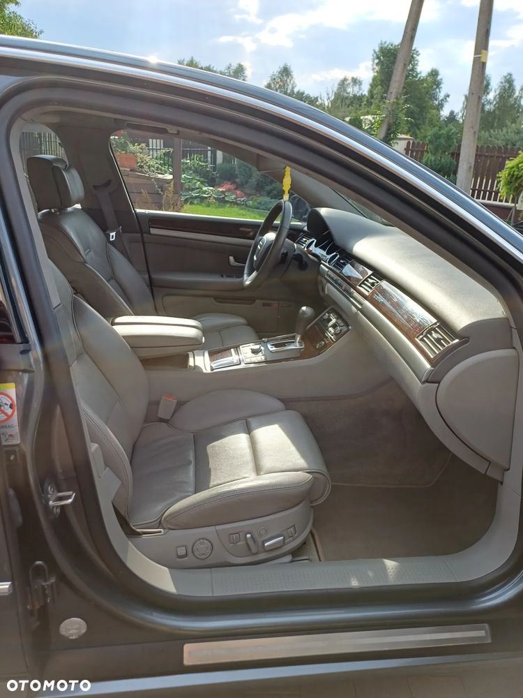 Audi A8 4.2 TDI Quattro - 24