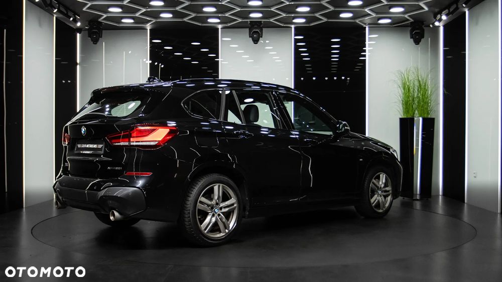 BMW X1 xDrive20i M Sport - 6
