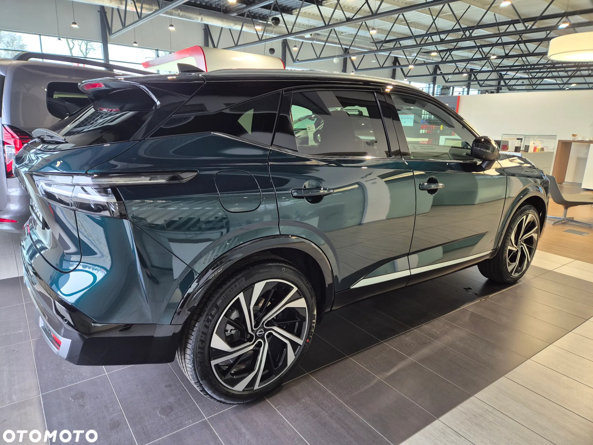 Nissan Qashqai 1.3 DIG-T mHEV 4x4 Tekna+ Xtronic - 3