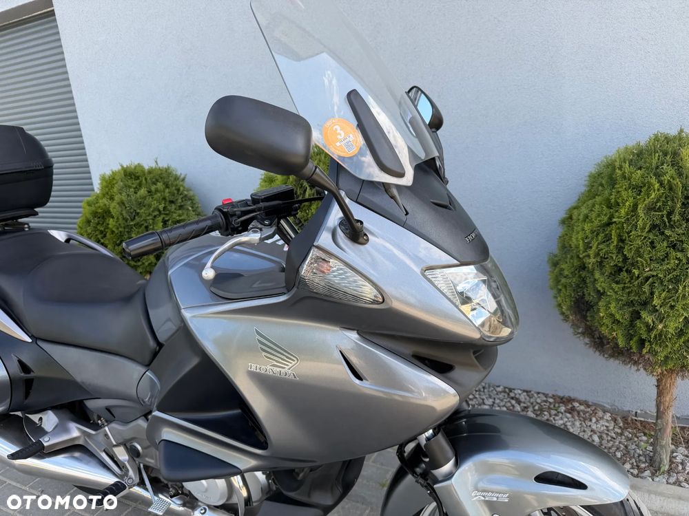 Honda NTV - 8