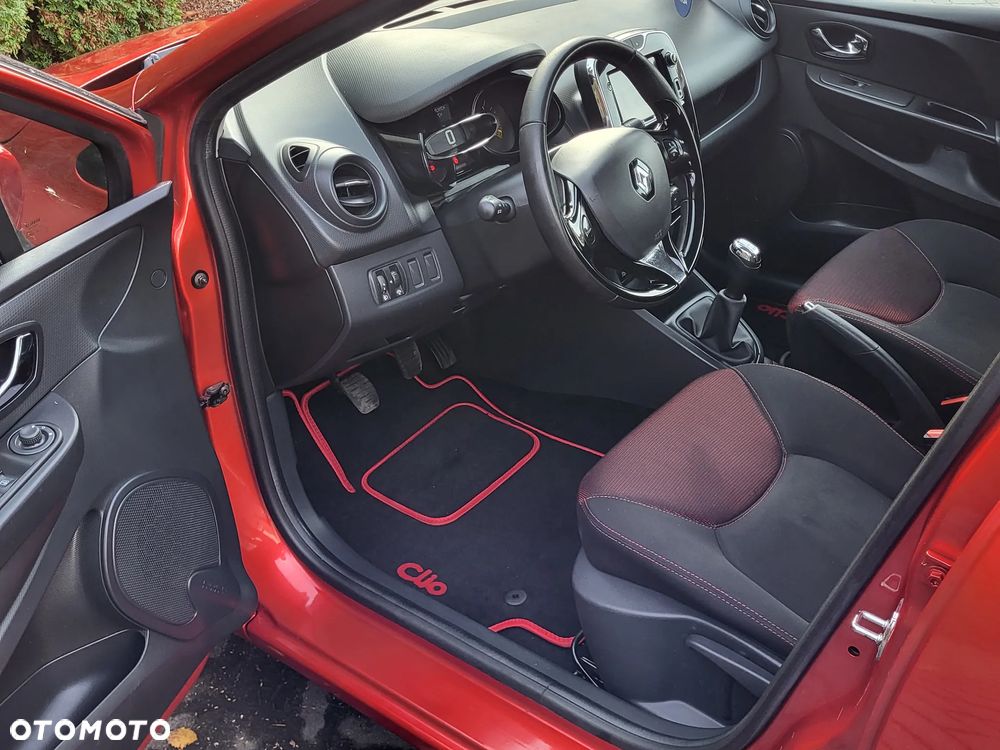 Renault Clio 1.2 16V 75 LIMITED - 16