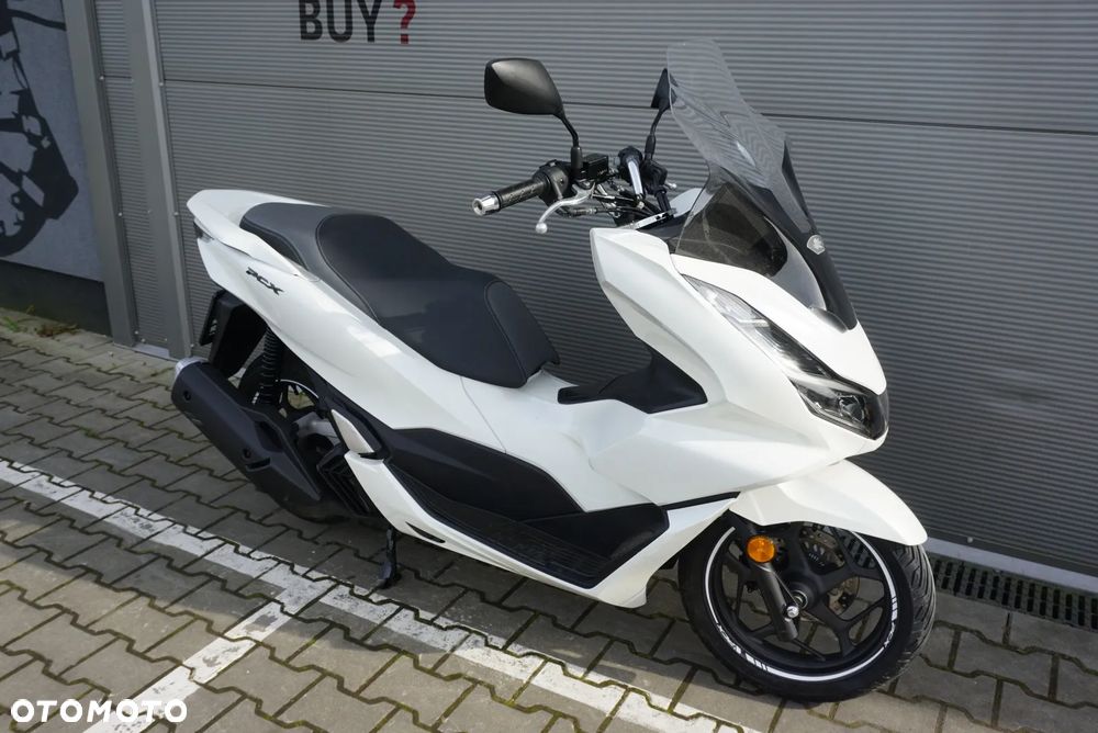 Honda PCX - 1