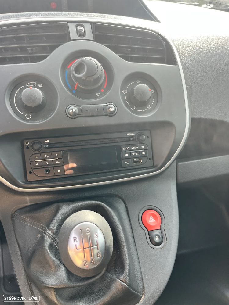 Renault KANGOO MAXI COM FRIO - 15