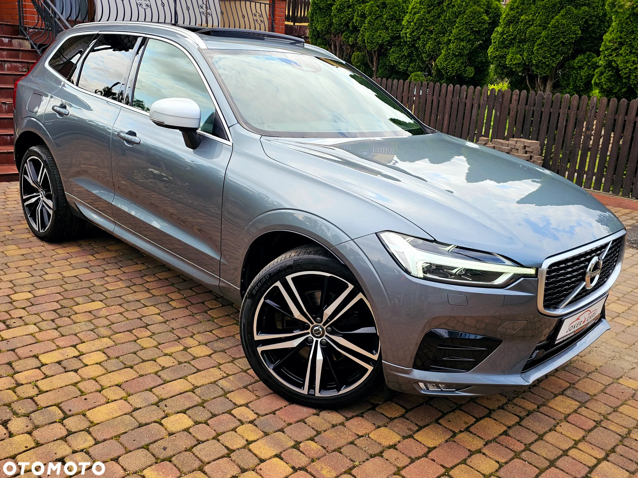 Volvo XC 60 D5 AWD Geartronic RDesign - 16