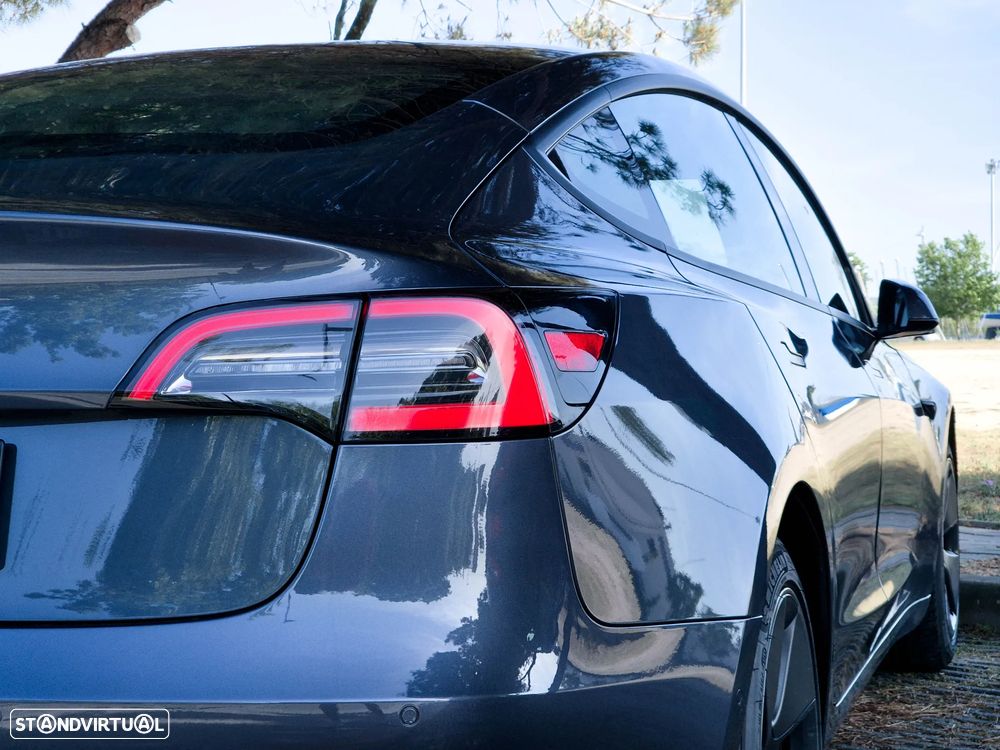 Tesla Model 3 Standard Range Plus RWD - 30
