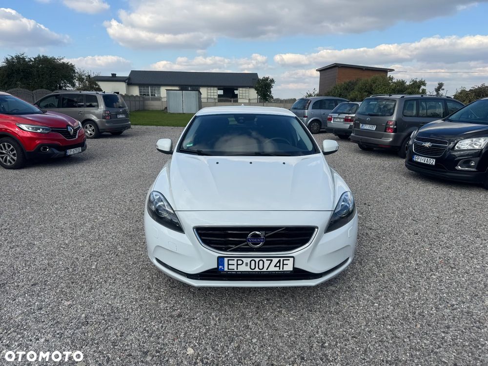 Volvo V40 - 8