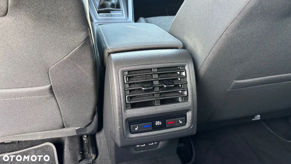 Volkswagen Golf 2.0 TDI - 6