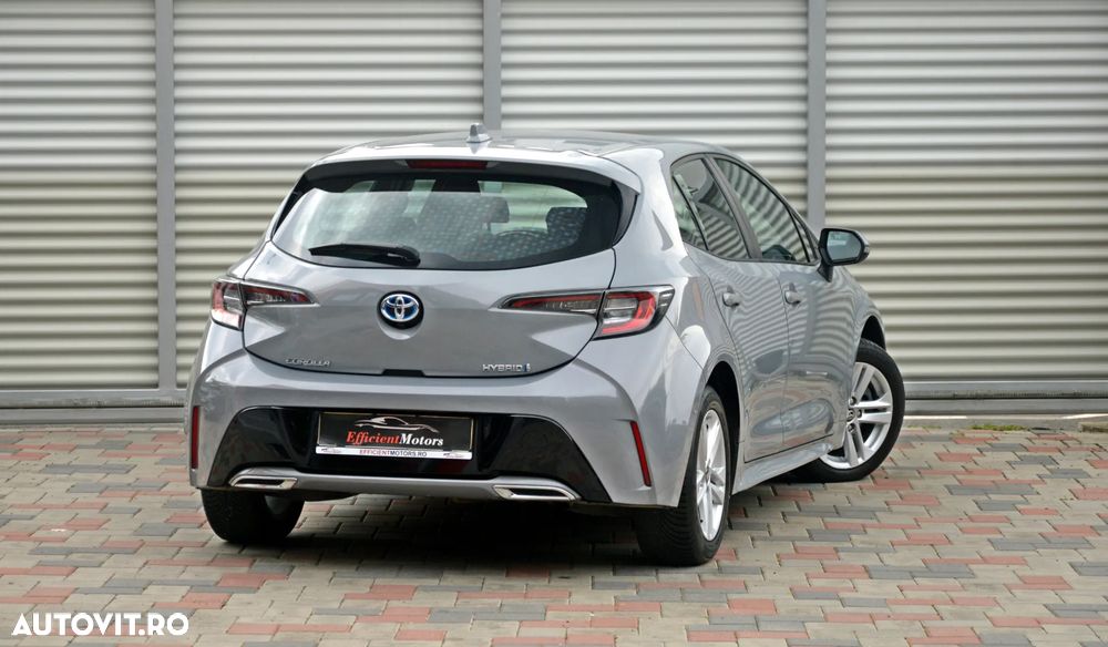 Toyota Corolla - 4