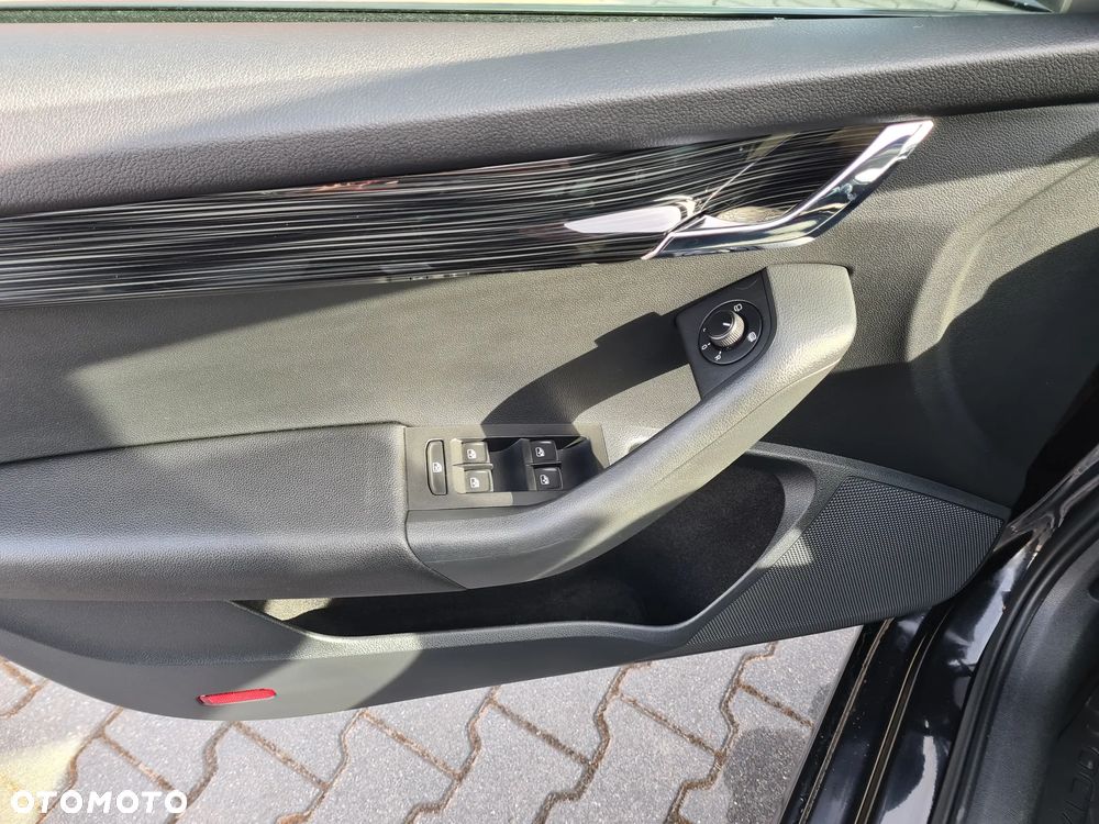 Skoda Octavia 2.0 TDI Style DSG - 12