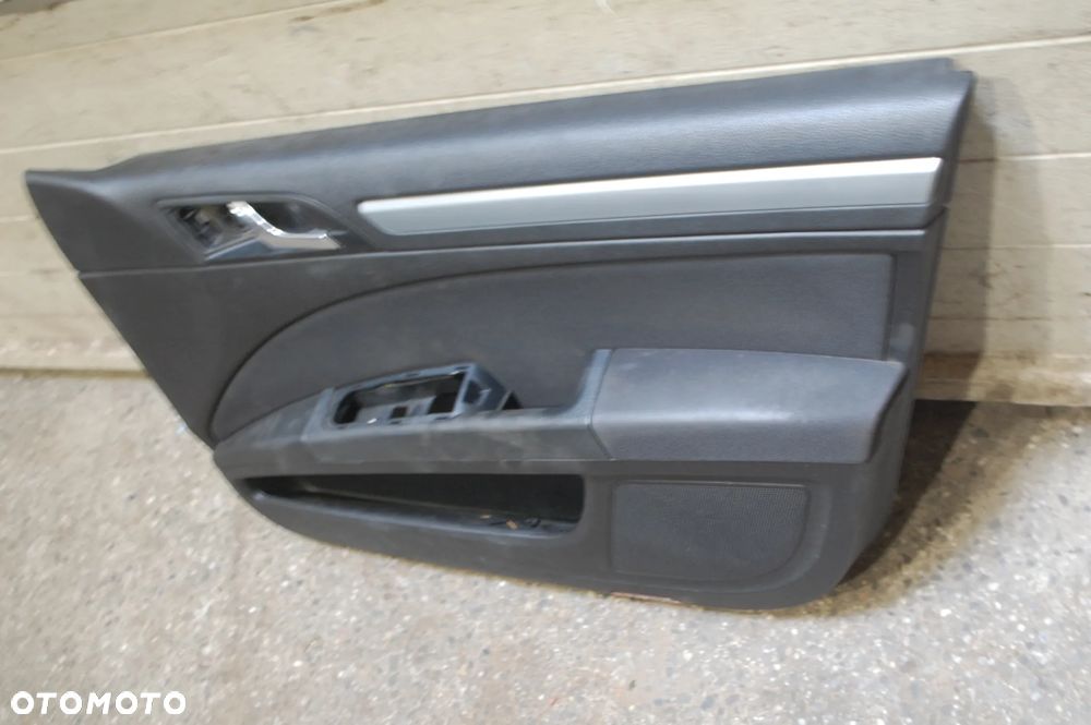BOCZEK TAPICERKA DRZWI PRAWY PRZÓD PRZEDNIA RPAWA 3T1807012 SKODA SUPERB II - 2