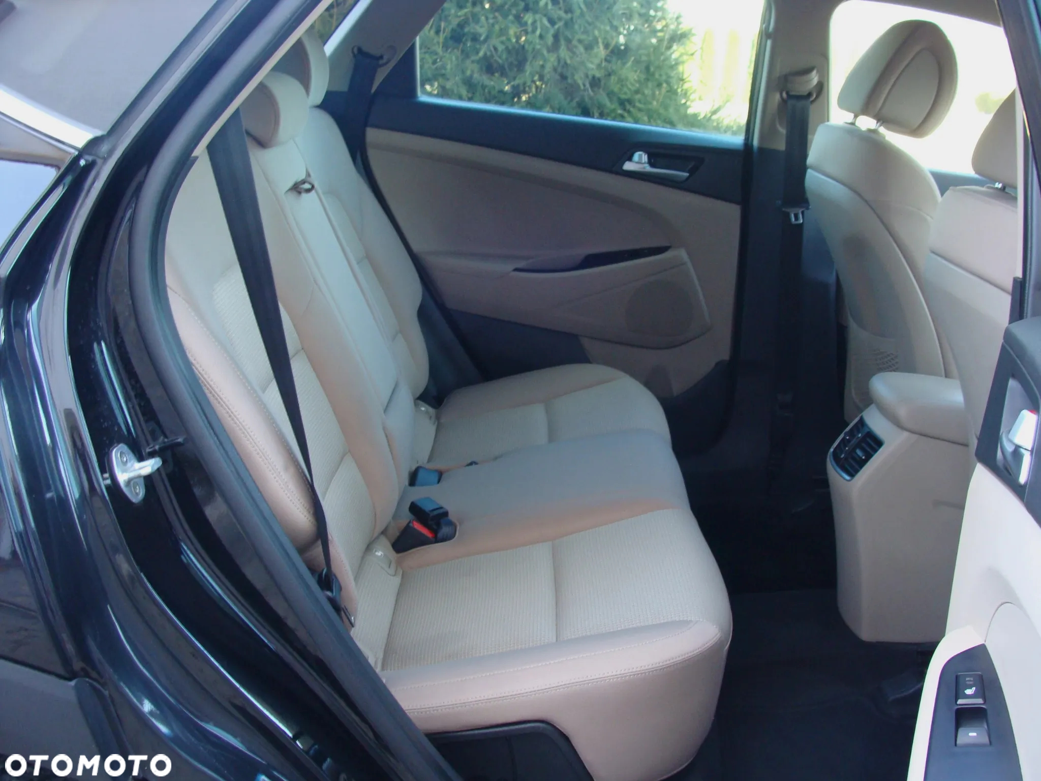 Hyundai Tucson 2.0 CRDi 4WD Automatik Passion - 11