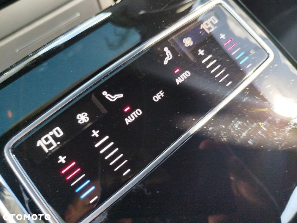 Audi S8 - 29