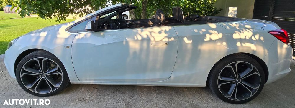 Opel Cascada 1.6 SIDI Turbo ecoFLEX Start/Stop Edition - 10