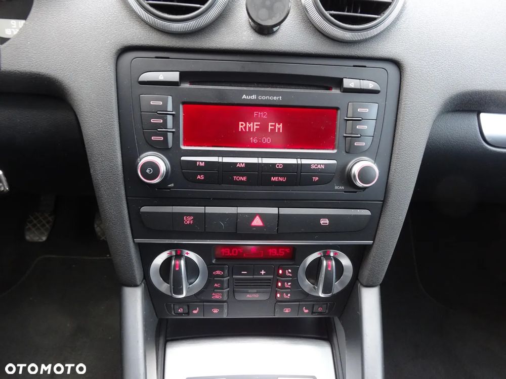 Audi A3 Sportback 2.0 TDI DPF S line Sportpaket - 25