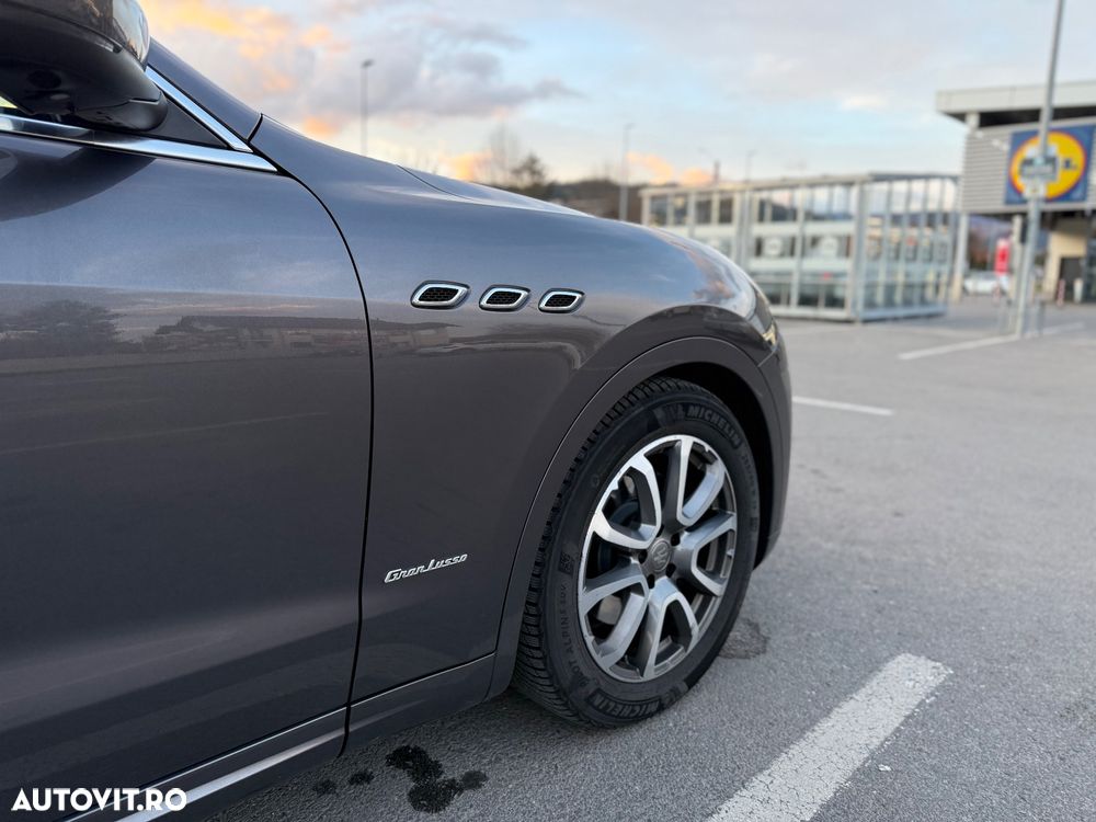 Maserati Levante - 5