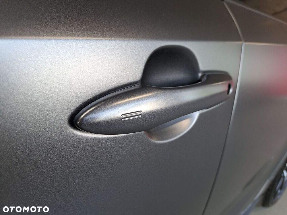 Toyota Corolla 2.0 Hybrid GR Sport - 38