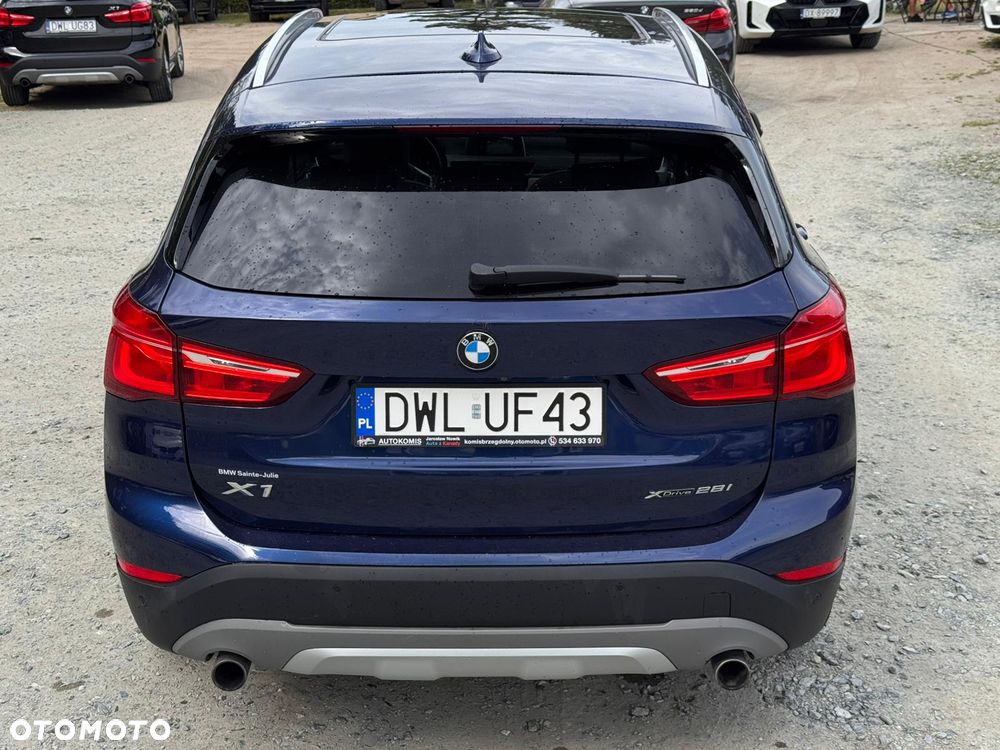 BMW X1 xDrive25i xLine sport - 8
