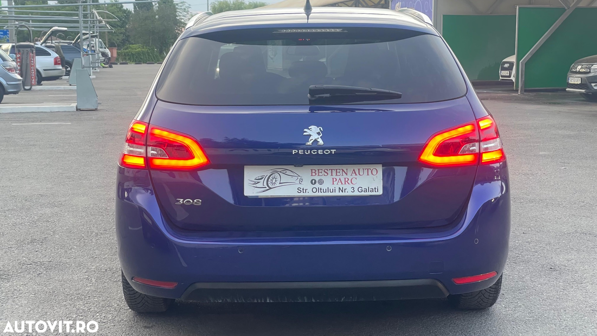 Peugeot 308 1.2 L PureTech Turbo S&S EAT8 Allure Pack - 2