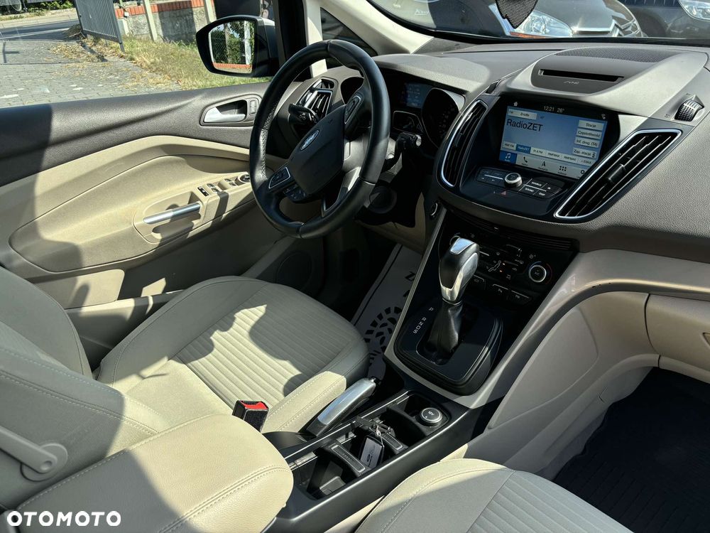 Ford Grand C-MAX - 10