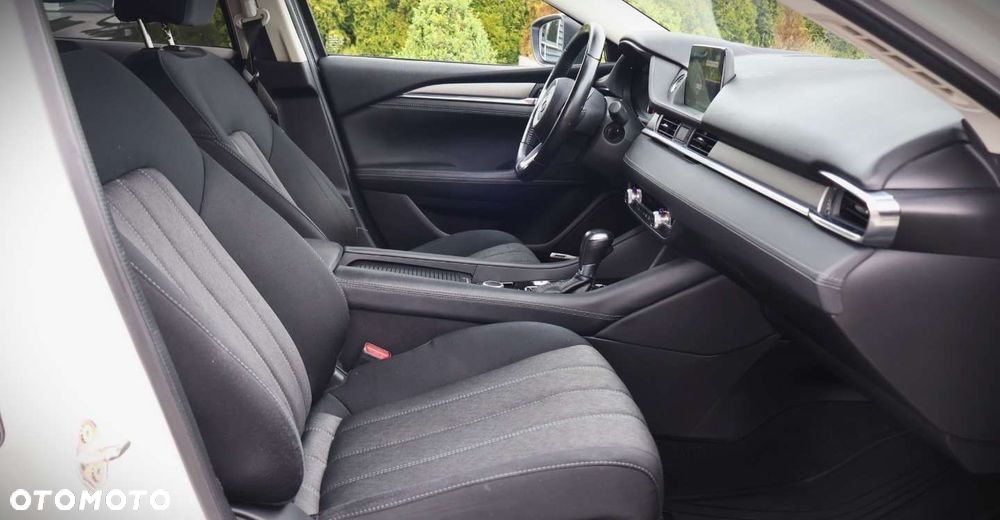 Mazda 6 - 15
