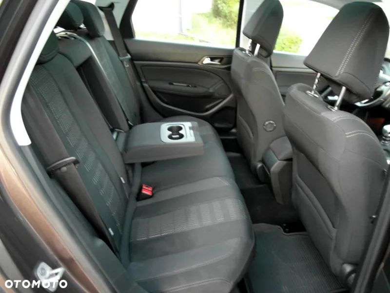 Peugeot 308 SW HDi FAP 150 Allure - 21