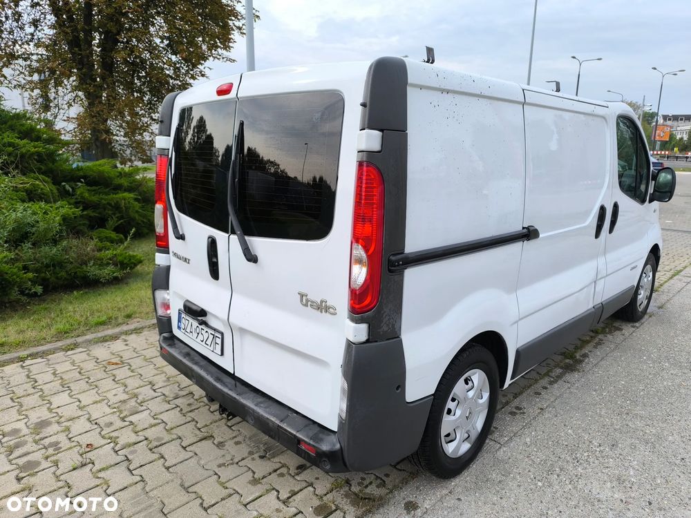 Renault Trafic - 6
