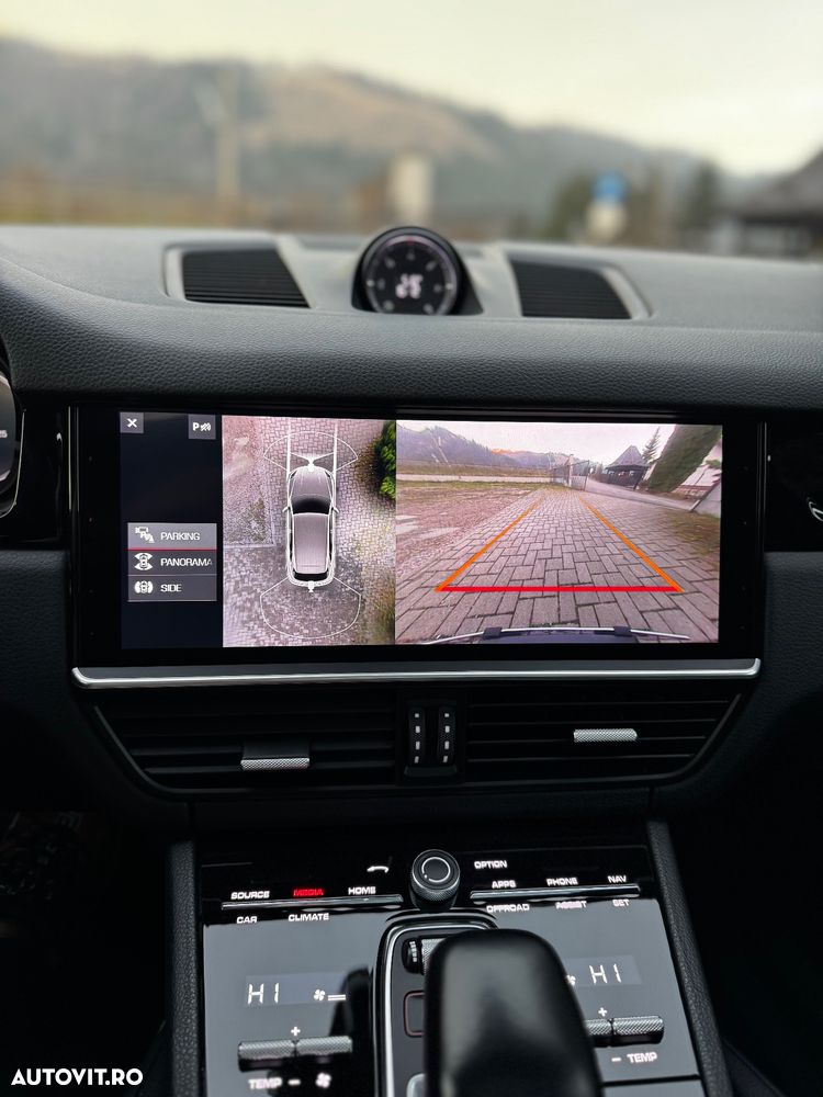 Porsche Cayenne Tiptronic S - 11