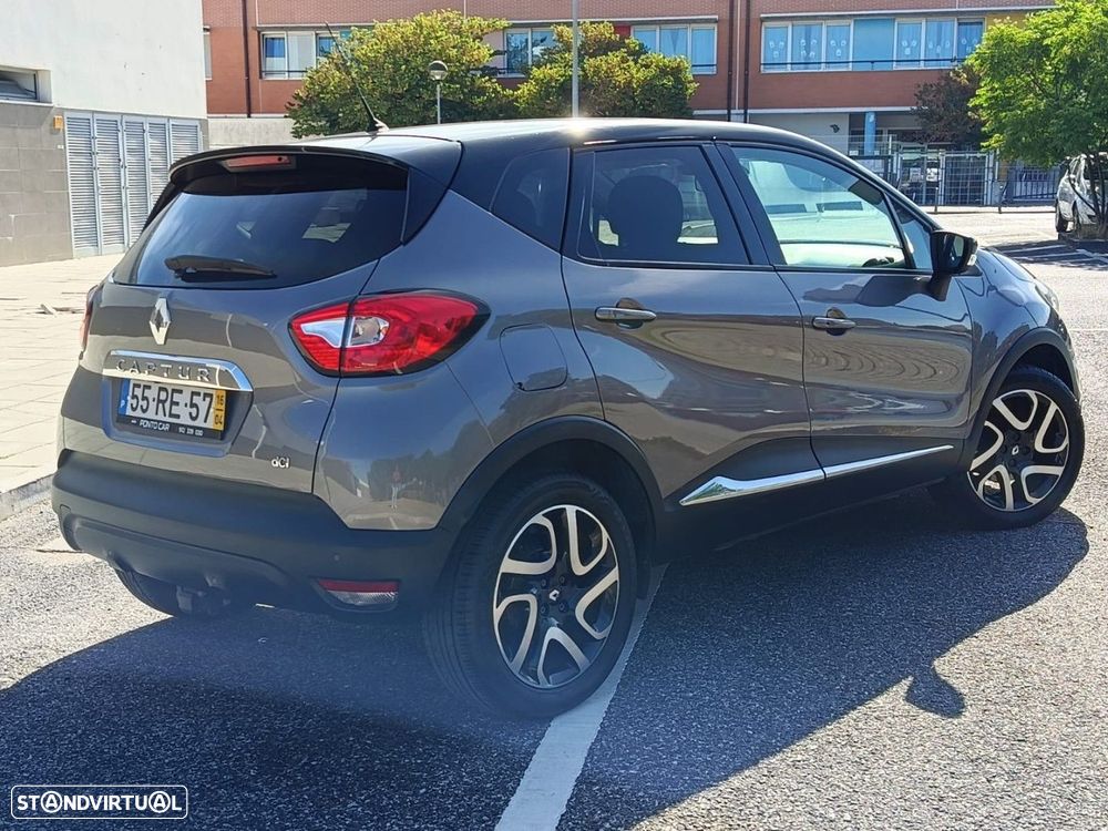 Renault Captur 1.5 dCi Exclusive C/Pneu - 8