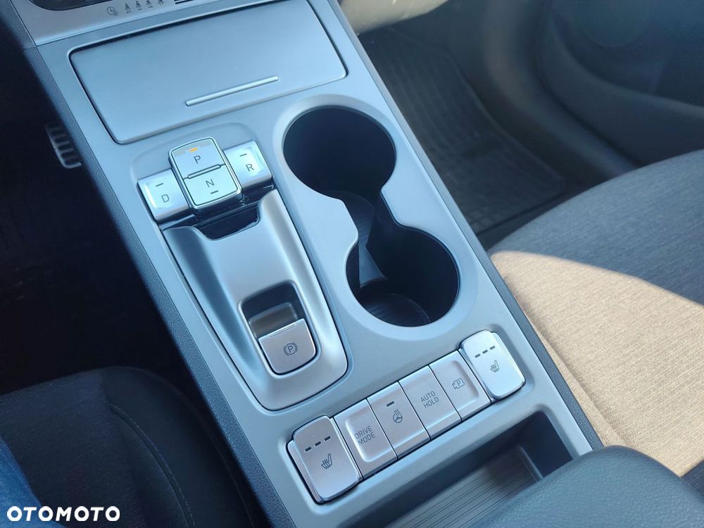 Hyundai Kona - 15