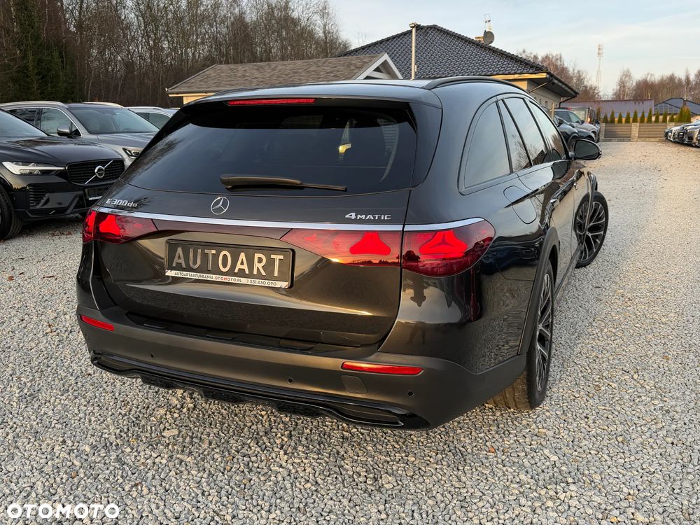 Mercedes-Benz Klasa E 300 de 4Matic 9G-TRONIC Avantgarde - 16