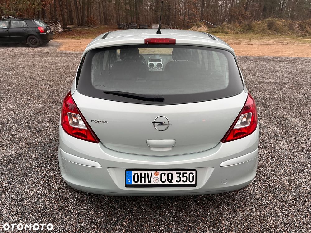 Opel Corsa - 10