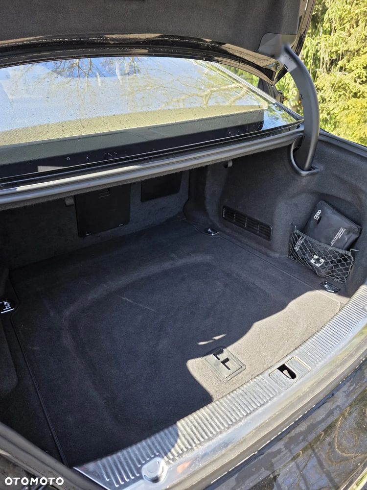 Audi A8 3.0 TDI clean diesel L Quattro - 15
