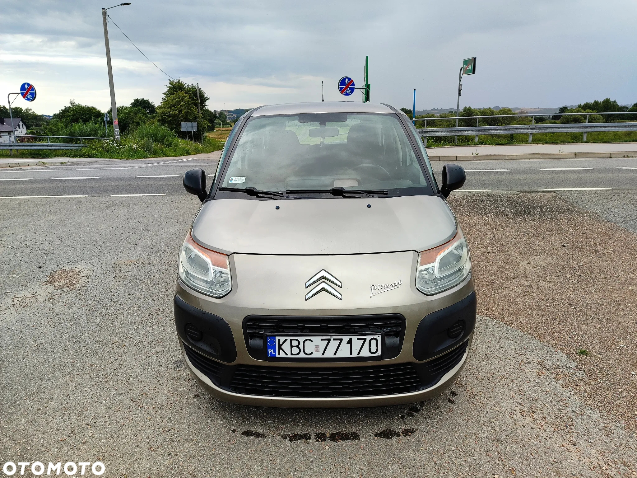 Citroën C3 Picasso 1.4i Attraction - 2